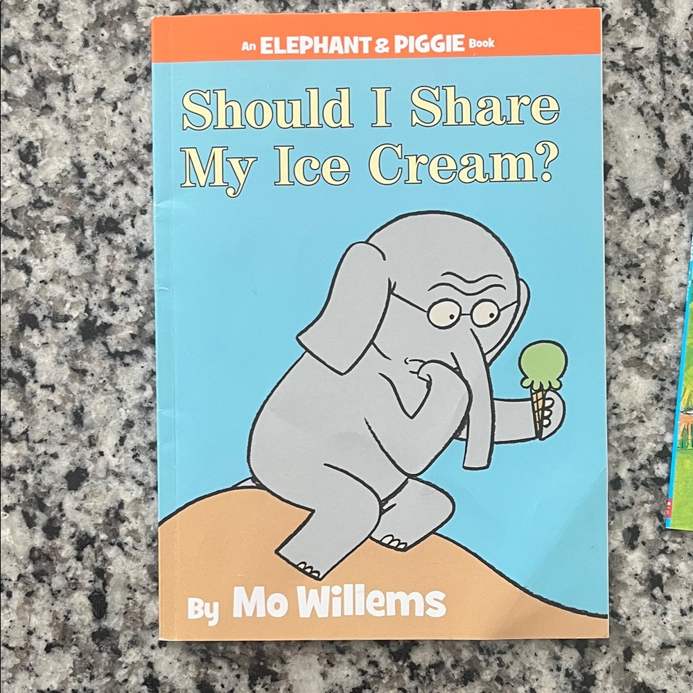 Level 1 Kids Books Pete the Cat Dinotrux Dexter Pig In a Wig Elephant and Piggie - Picture 7 of 10